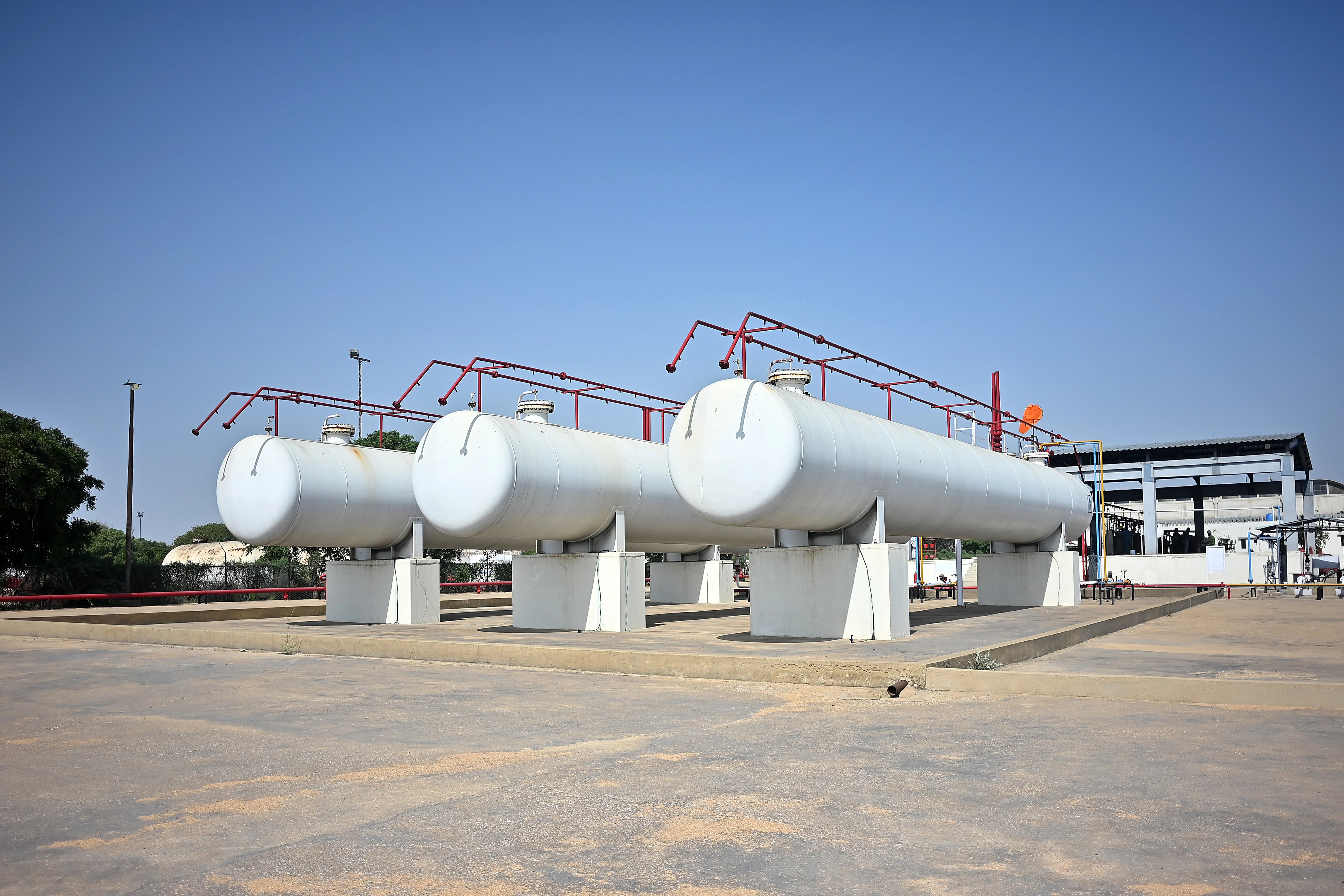 MECOM Gas cylinder filling plant Pakistan